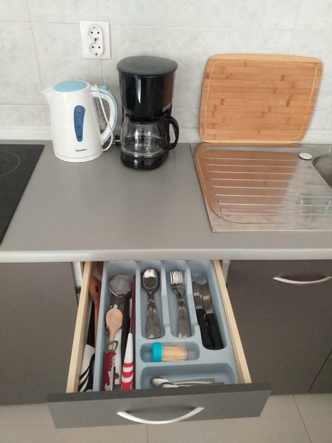 Tili Apartment Пула Екстериор снимка